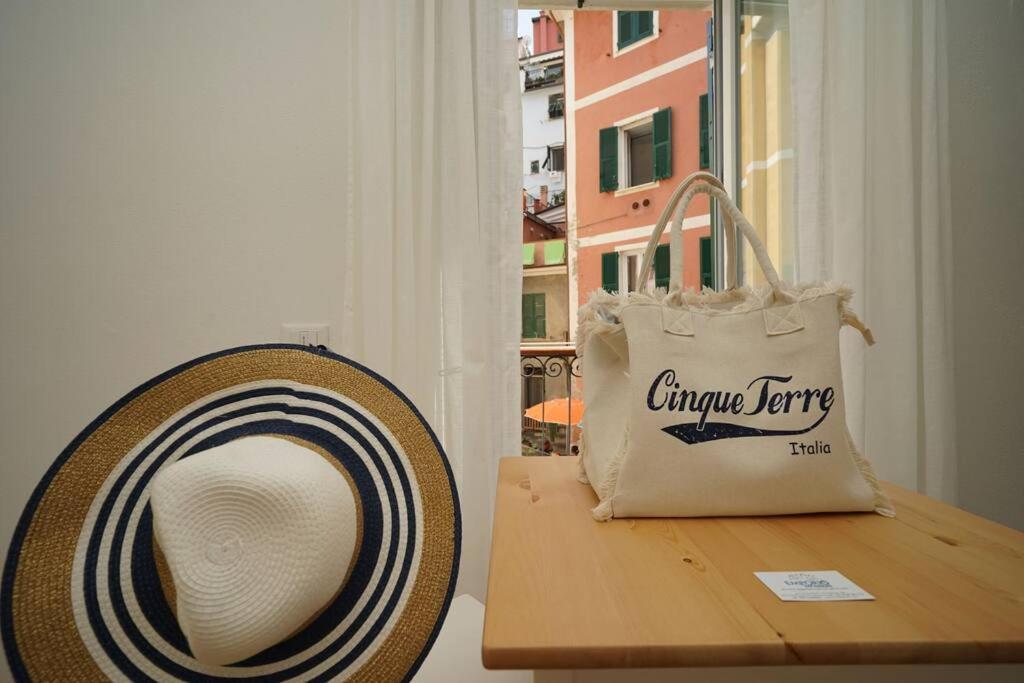 Les Pieds Dans L'Eau Vernazza Apartment Ngoại thất bức ảnh
